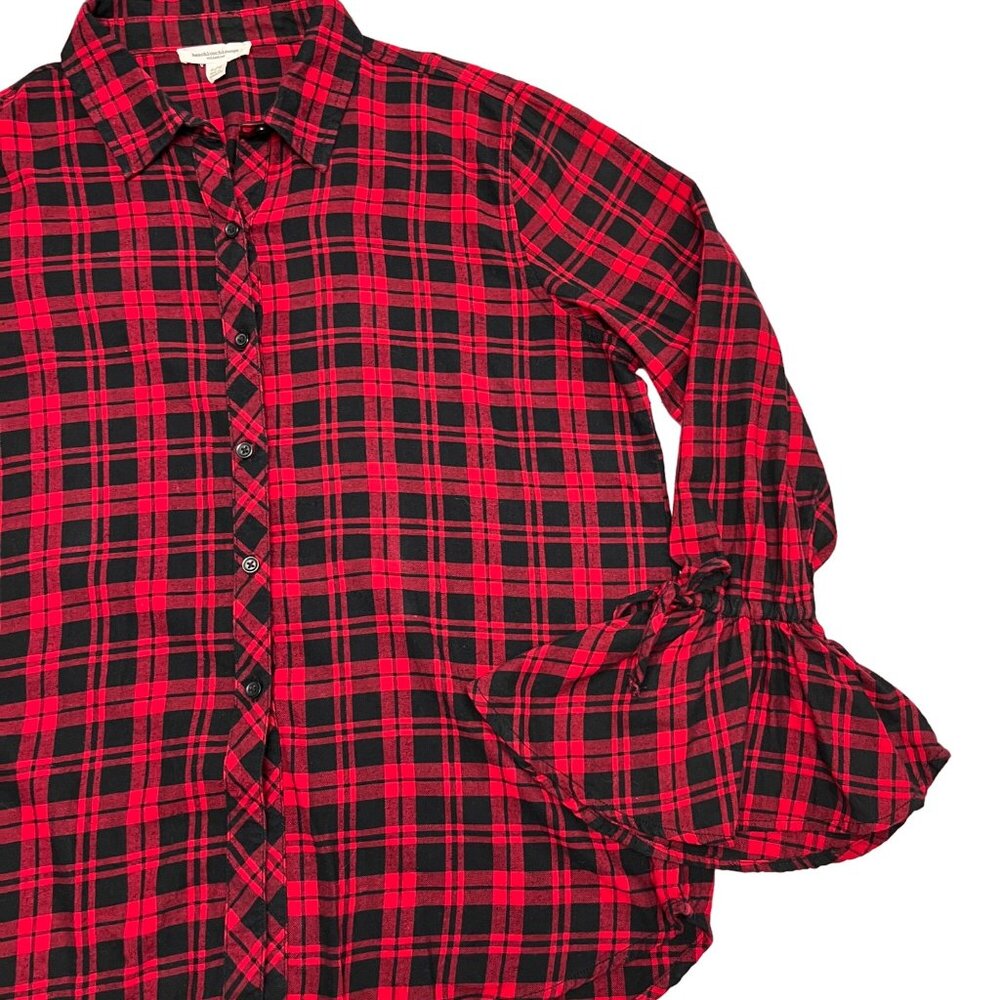 Beach Lunch Lounge SIZE L Red Black Plaid Ruffle Sleeve Button Shirt Top - Picture 4 of 8